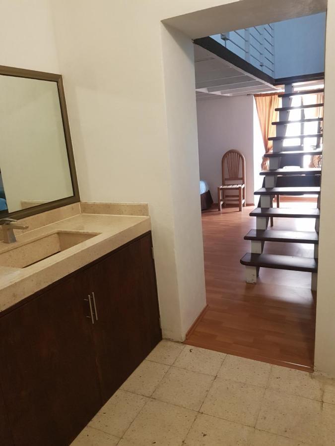 Hotel Meson Mariano Matamoros ケレタロ エクステリア 写真