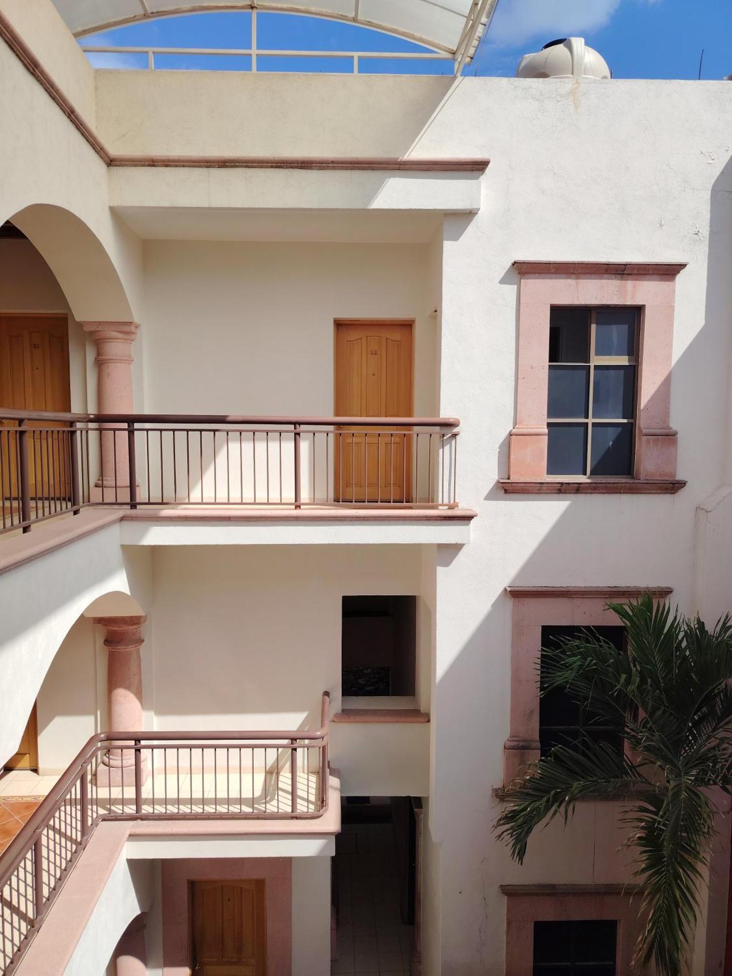 Hotel Meson Mariano Matamoros ケレタロ エクステリア 写真